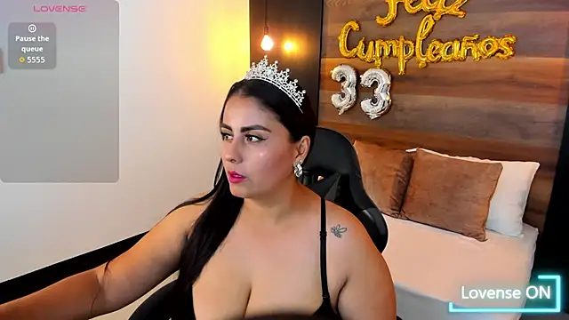 Snapshot of sol_valeria chatting on September 22, 8:29 pm sol valeria online show from September 22, 8:29 pm