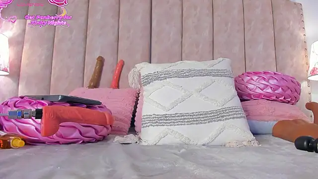 BrithanyParker  online show from February 21, 6:58 am