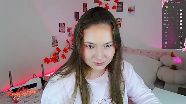 EmilyxxGraces online show from November 22, 2:14 am