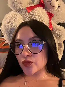 ValentinaOrtiz3 online show from April 10, 11:55 pm