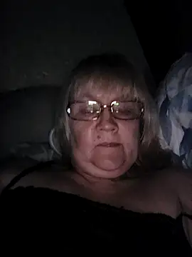 Violet5364 online show from November 24, 10:34 pm