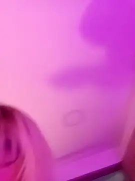 CandieGilson   online show from October 10, 11:48 am