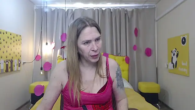 TessaDaybreak online show from April 7, 7:10 am