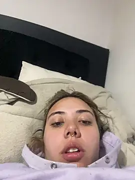  ivyginger online show from December 14, 11:10 pm