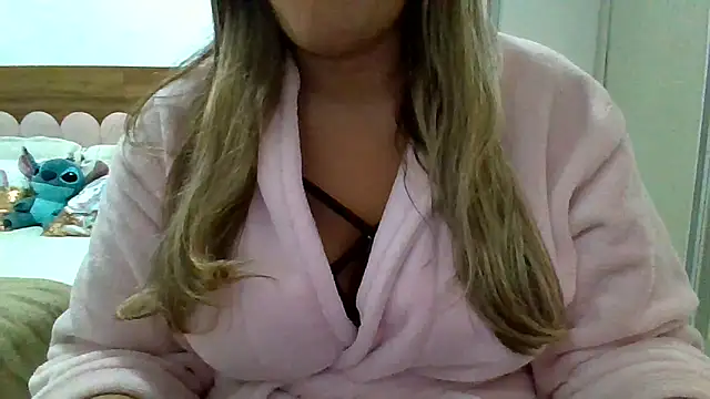 Snapshot of carioquinha_brasil chatting on September 25, 8:17 pm carioquinha brasil online show from September 25, 8:17 pm