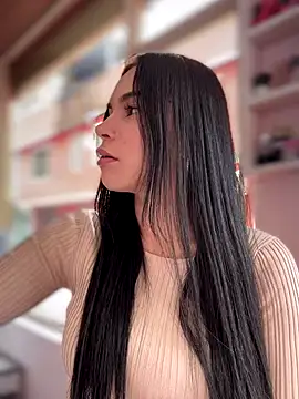 Naatalia online show from October 16, 5:59 pm