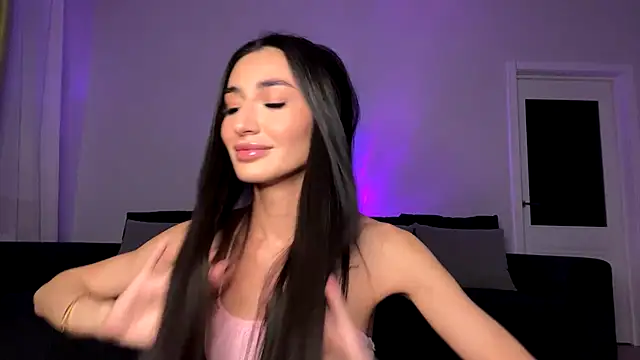 alissadreams online show from October 19, 7:27 pm