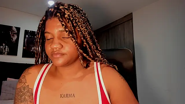 Snapshot of ZahraRose chatting on September 13, 8:50 pm ZahraRose online show from September 13, 8:50 pm