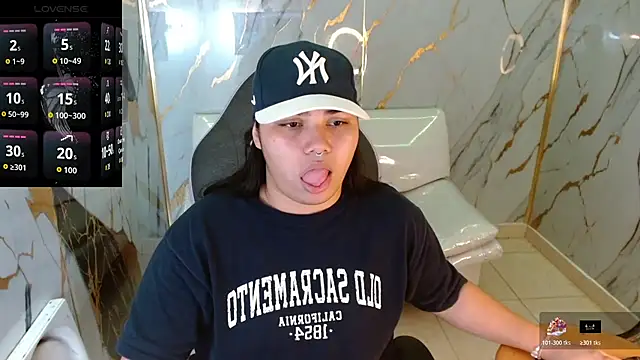 melany rouse18 online show from April 13, 7:20 am