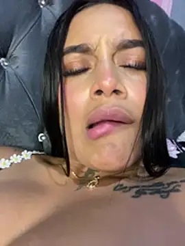 Emily sharlot online show from March 3, 5:24 am