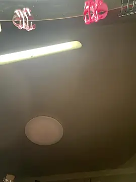 sexymelli18 online show from April 2, 5:54 pm