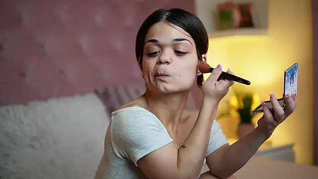 MaiaMini online show from September 19, 6:40 pm