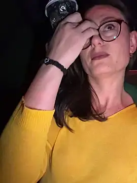 AvaFlowers6 online show from November 7, 6:35 pm