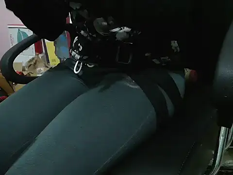 PreetyKitten online show from January 7, 12:19 pm