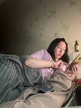 Naughtbaby 2025 online show from September 19, 3:27 am