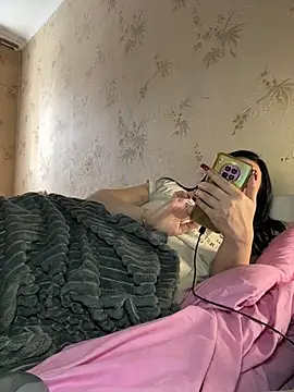 Naughtbaby 2025 online show from February 18, 8:13 am