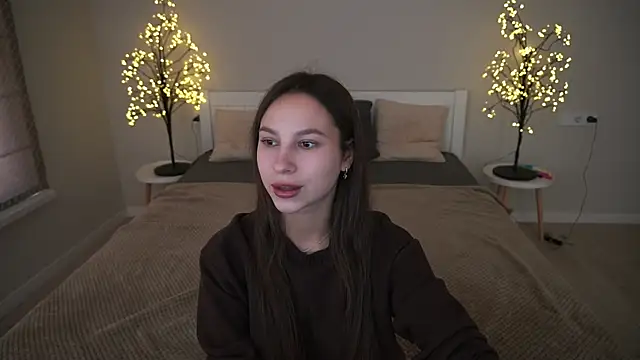 Snapshot of PaigePrado chatting on September 26, 12:47 pm PaigePrado online show from September 26, 12:47 pm