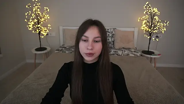 Snapshot of PaigePrado chatting on October 10, 12:43 pm PaigePrado online show from October 10, 12:43 pm