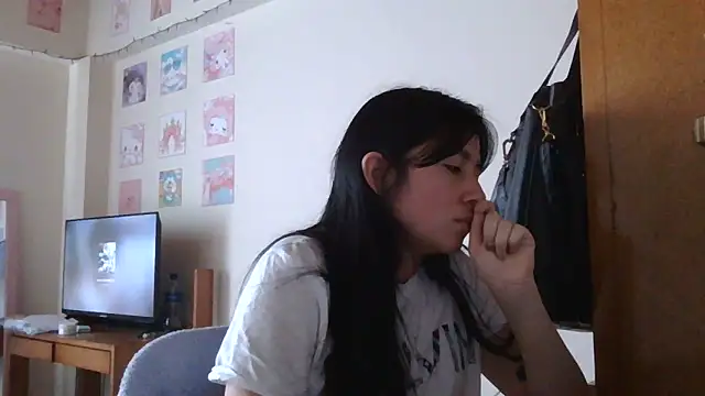 Arielle lov online show from December 5, 6:53 pm