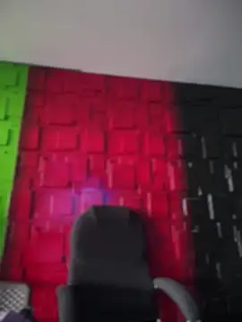 Emily-teen online show from October 13, 1:25 pm