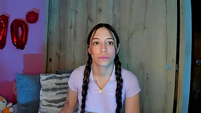 TANIA 06 online show from February 27, 1:33 pm