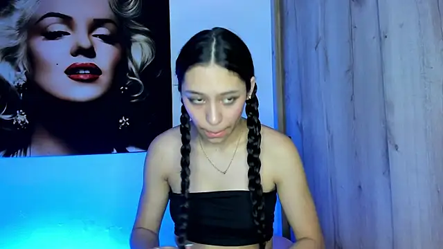 TANIA 06 online show from September 24, 1:21 pm