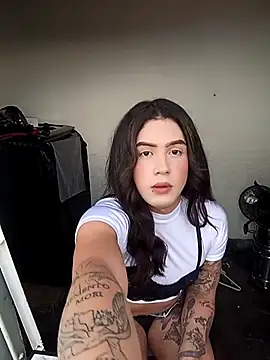 Snapshot of sofii_juanita_nice chatting on September 27, 9:00 pm sofii juanita nice online show from September 27, 9:00 pm