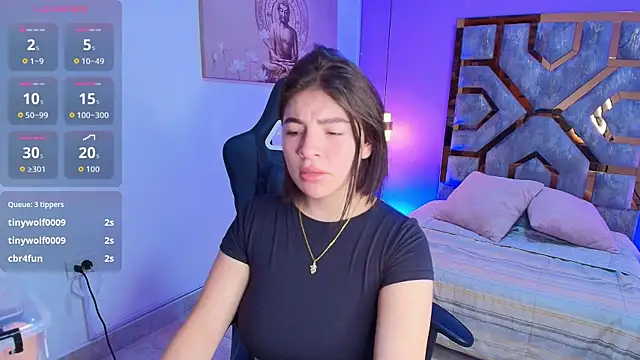 Zamira Taylor online show from October 26, 4:52 am