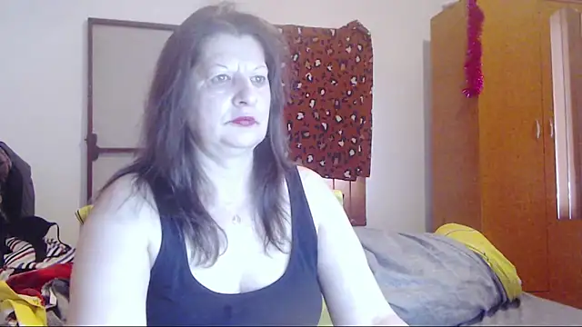 ExtasyMature online show from February 16, 9:42 am