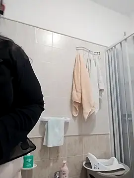 Dolcecurvy online show from November 20, 3:24 pm