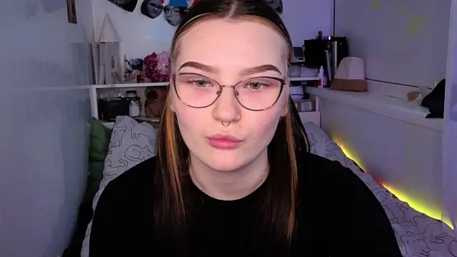 milliedoll online show from November 24, 7:32 am