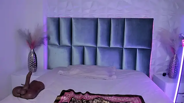 Selene bennet online show from November 20, 3:51 am