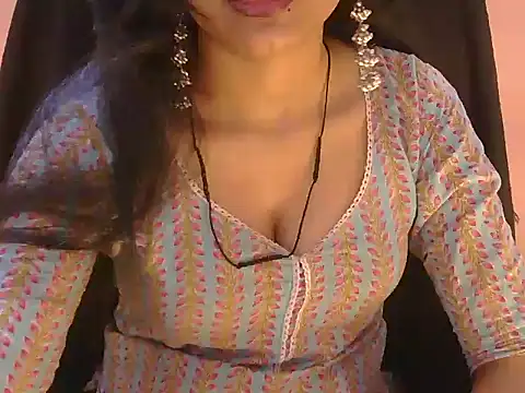 Cute Pihu01 online show from April 4, 8:29 pm