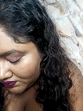 horny diana online show from November 7, 6:24 pm