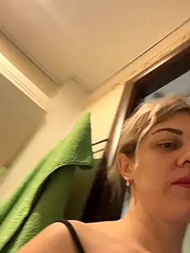 Lusi Luxary online show from November 1, 4:38 am