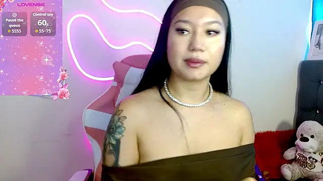 sloppy cat online show from June 6, 6:47 pm