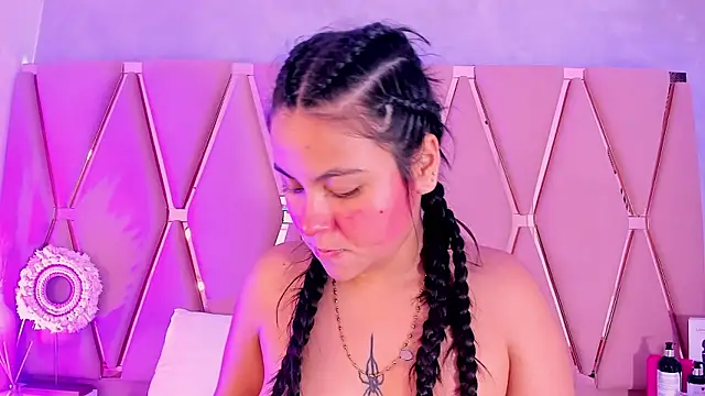 Emily Black1 online show from February 1, 12:09 am