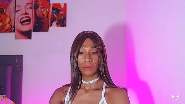 red veltet online show from December 16, 1:00 am