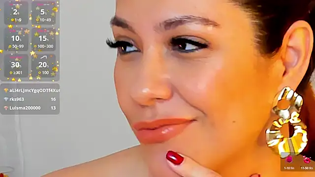 Snapshot of isabellarous- chatting on October 9, 11:53 pm isabellarous- online show from October 9, 11:53 pm