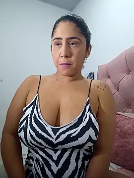 Lilith 30 online show from December 2, 9:50 pm