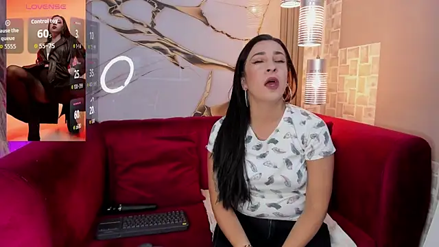 Bella williamss  online show from October 20, 7:39 pm