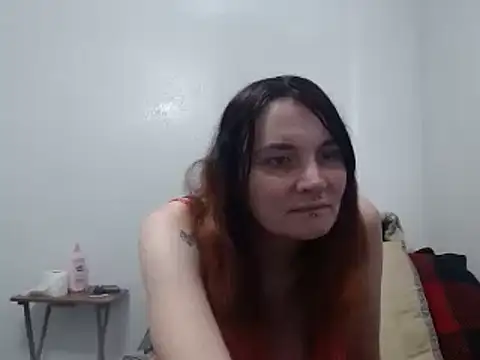 Hotmodel1984 online show from November 4, 8:47 pm