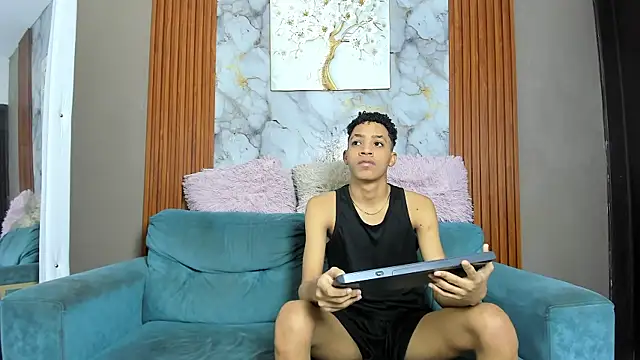 KING OFF BOYS online show from May 16, 1:10 pm
