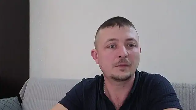  KissMyAss  online show from January 13, 11:31 pm