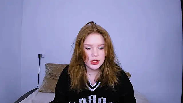 LaseyMoon online show from January 9, 1:32 am