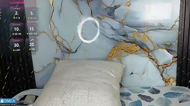 MaeveKuro online show from October 15, 3:42 am