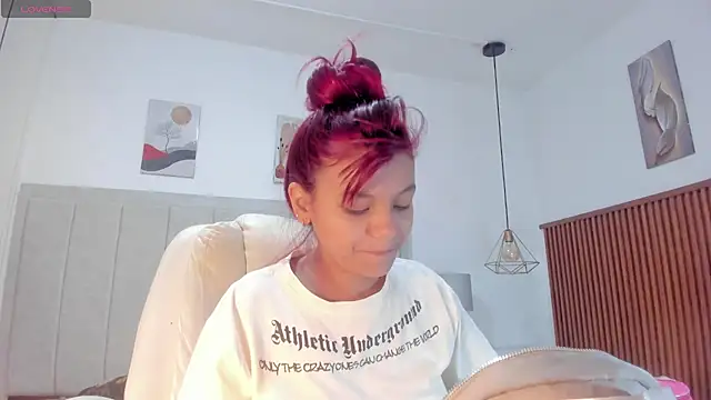 gime lara online show from November 20, 12:39 pm