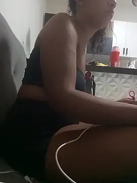 ebonye  online show from November 5, 7:52 pm