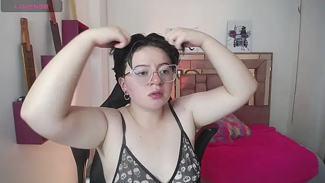 safyka online show from October 23, 3:34 am