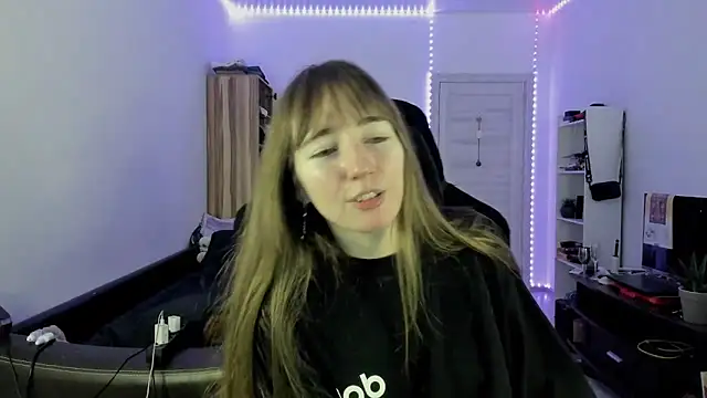 bekkawell online show from October 1, 4:12 pm